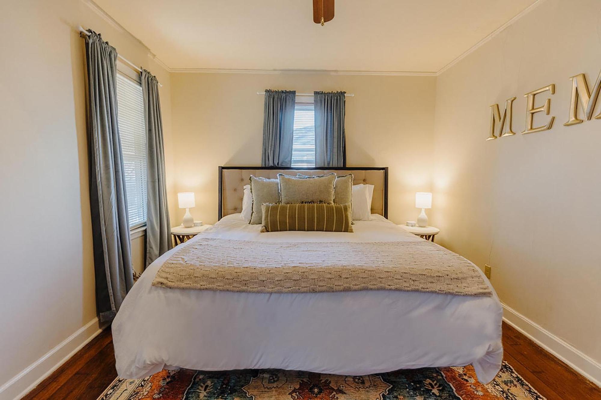 Вилла Historic Revival King Bed Liberty Bowl Memphis 893 Экстерьер фото